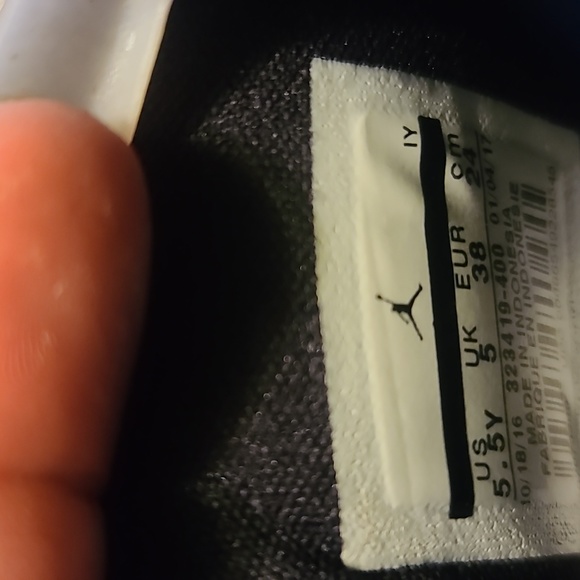 6 Rings - Picture 6 of 8